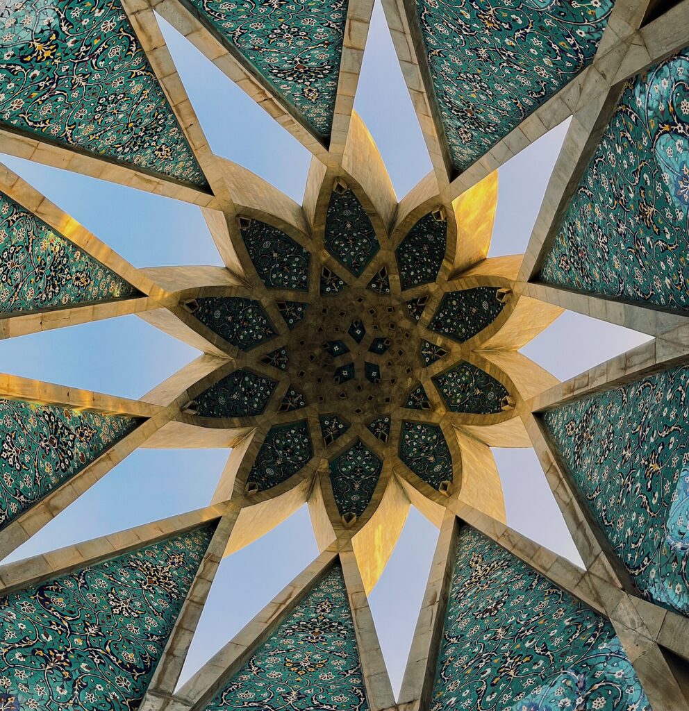 Another view of the tomb.