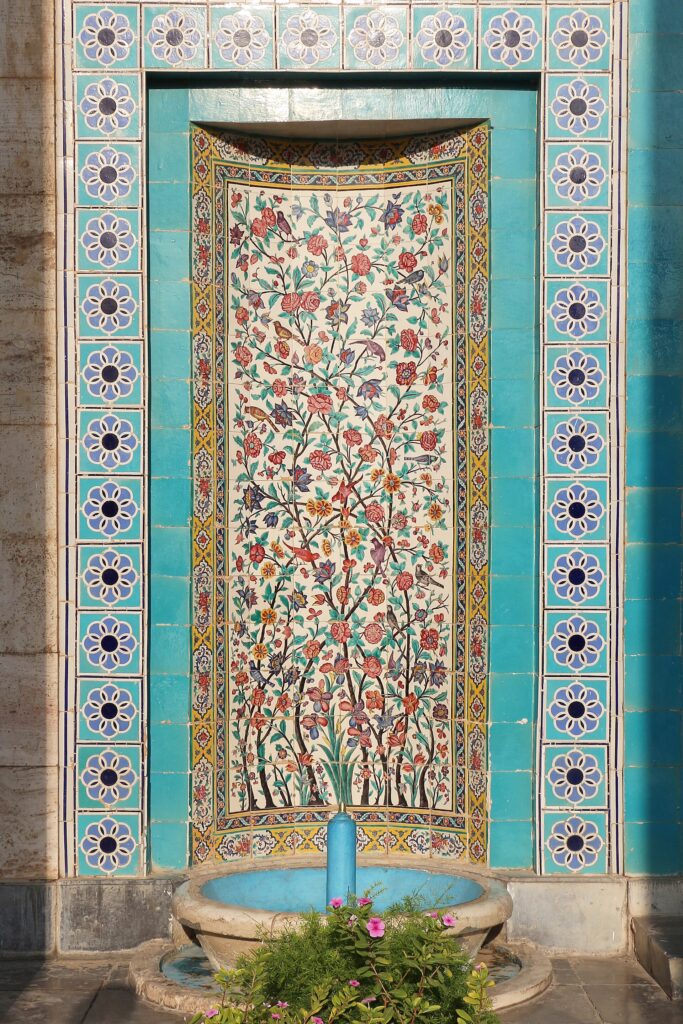 The tomb of Saadi.