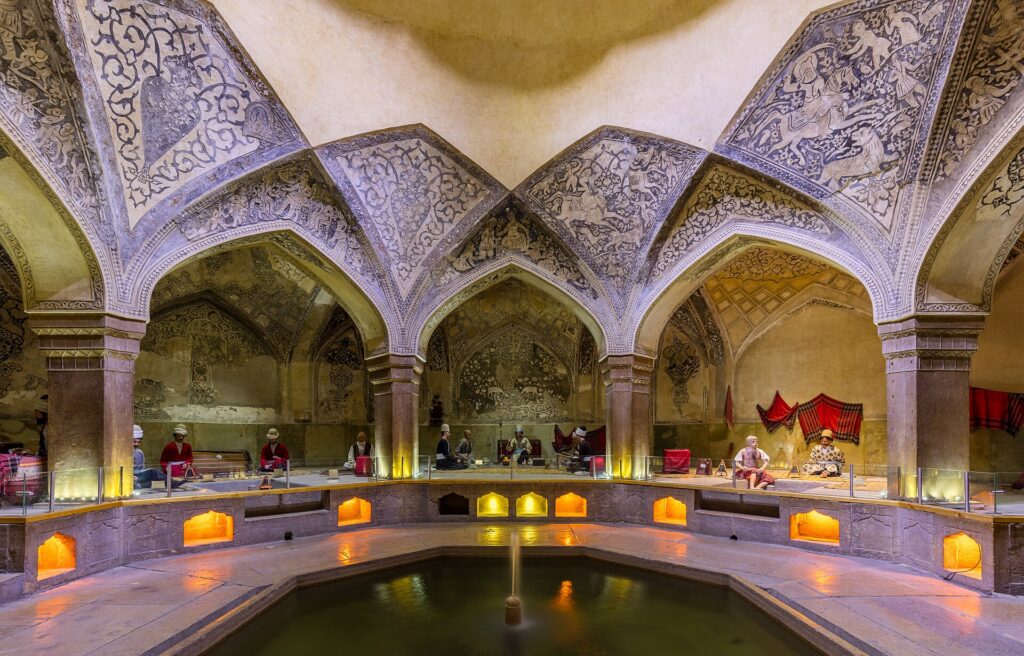 The domed hall of the Vakil Bath.